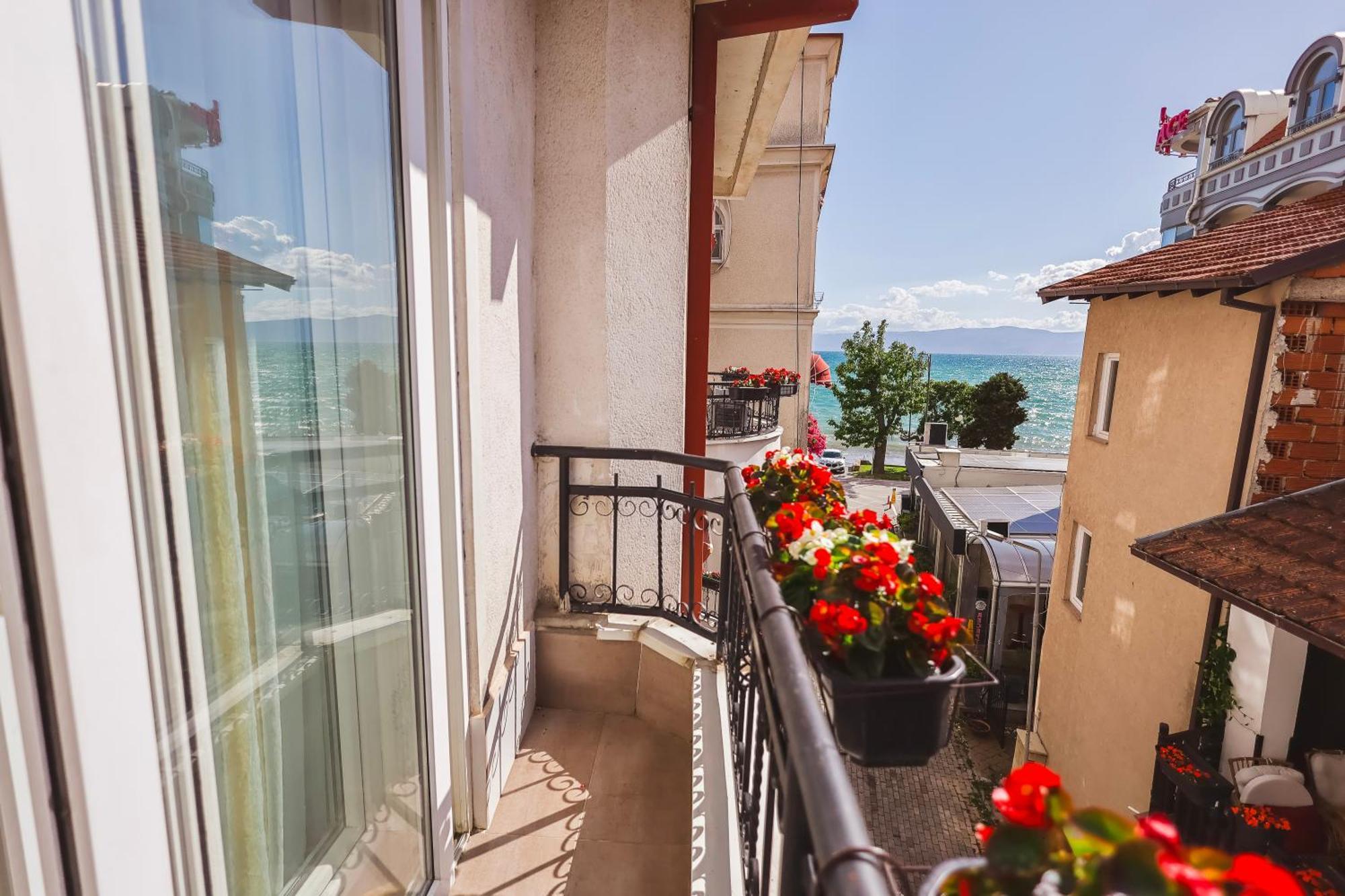 Ammotti Hotel Ohrid Exterior photo